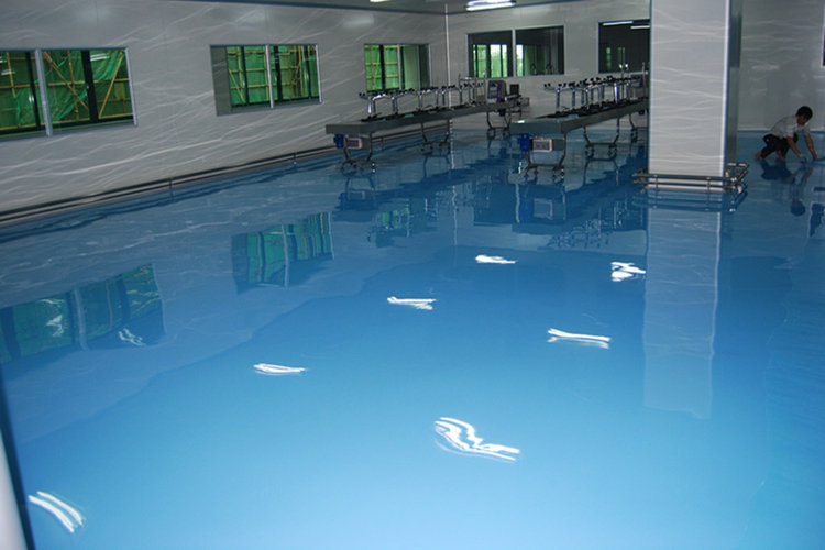 廈門(mén)滄晟地坪漆廠家:環(huán)氧樹(shù)脂地坪漆膜泛堿原因和解決方案